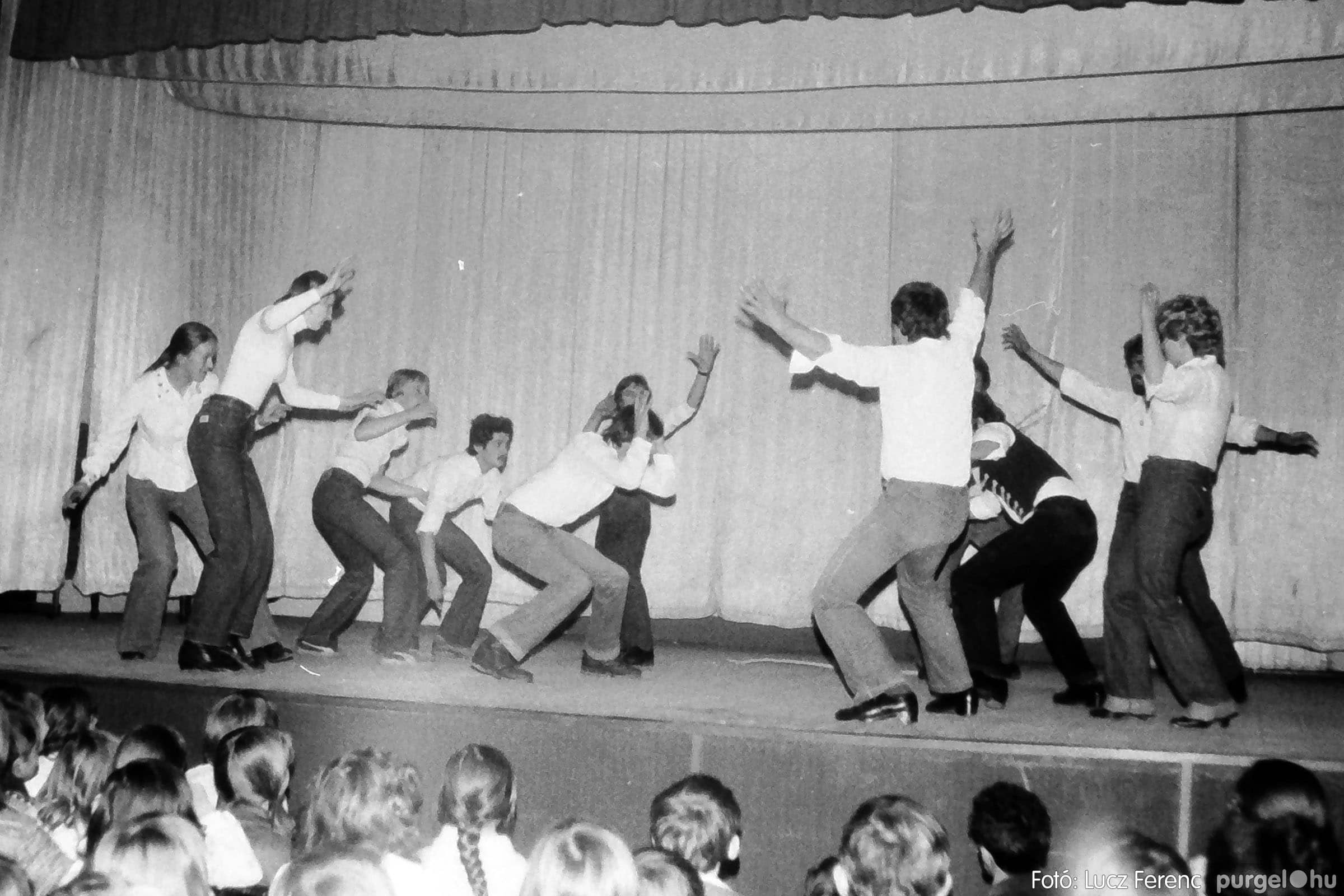 165 1978. Úttörőkarácsony - Fotókː LUCZ FERENC©
