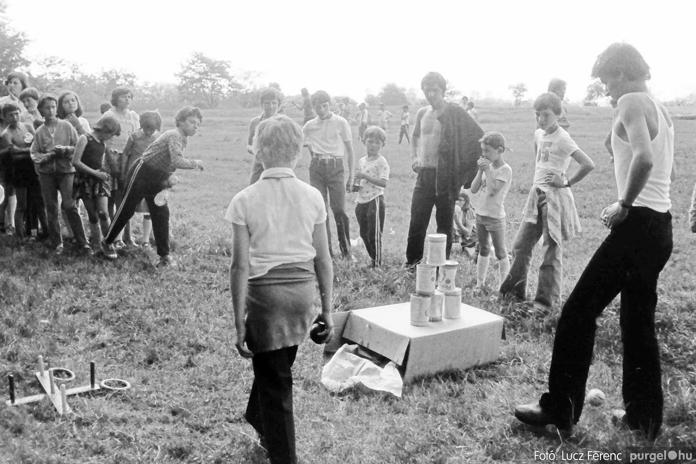 173 1979. Gyermeknap a Csordajáráson - Fotókː LUCZ FERENC©