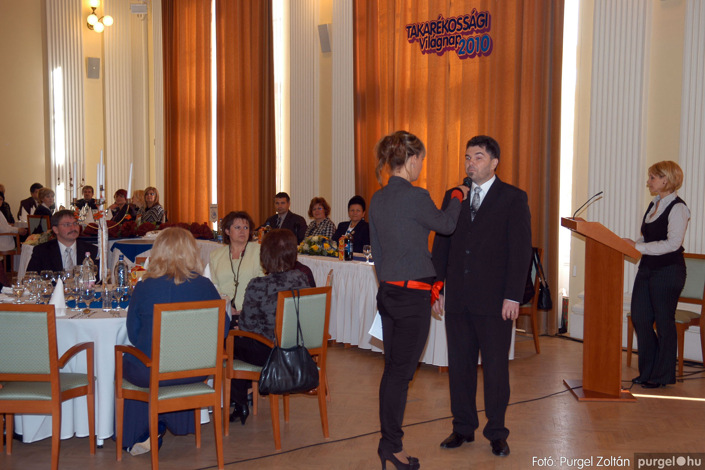 2010.10.28. Szegvár és Vidéke Takarékszövetkezet takarékossági világnap rendezvény - Fotókː PURGEL ZOLTÁN©
