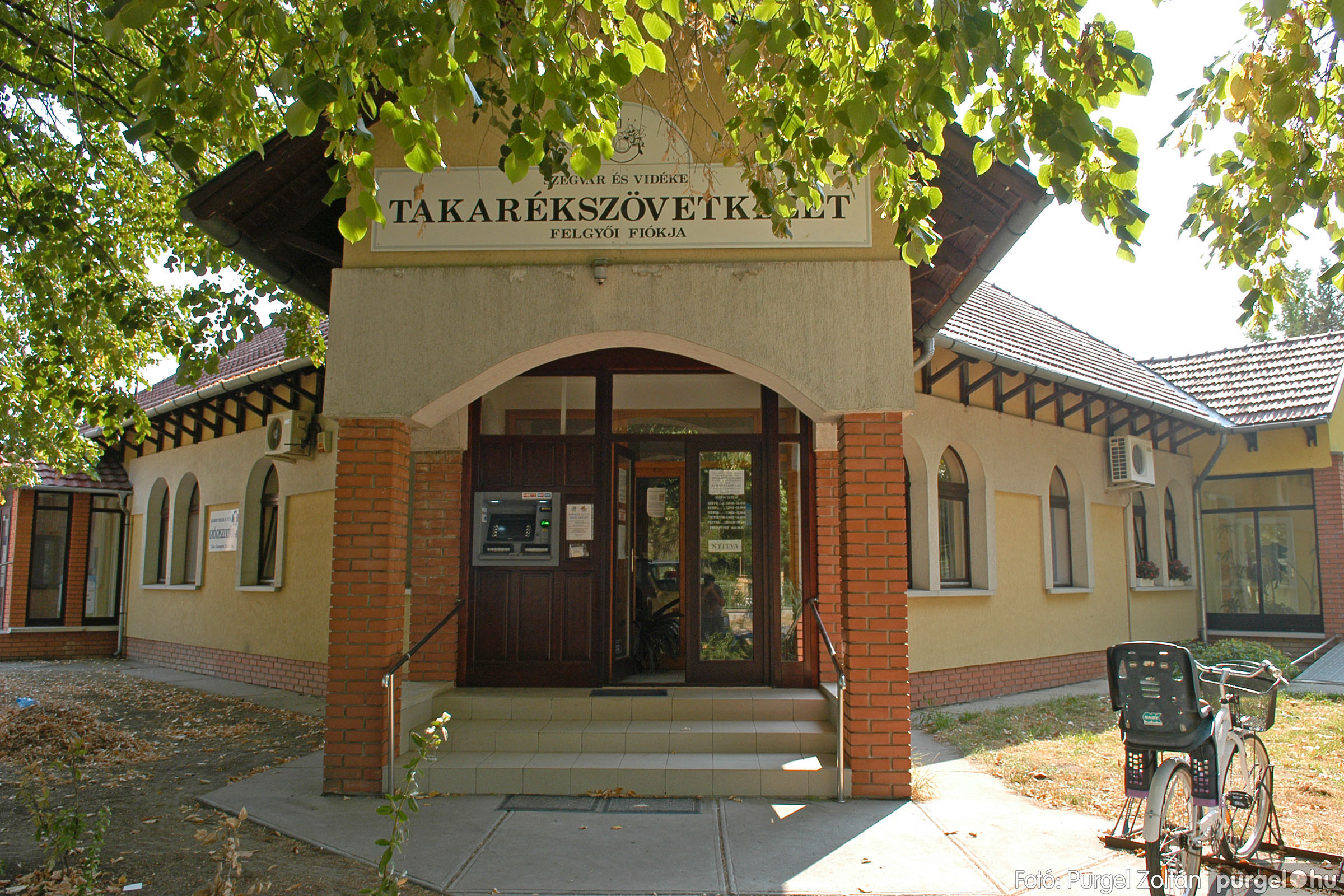 2012.09.05. Szegvár és Vidéke Takarékszövetkezet kirendeltségek - Fotókː PURGEL ZOLTÁN©
