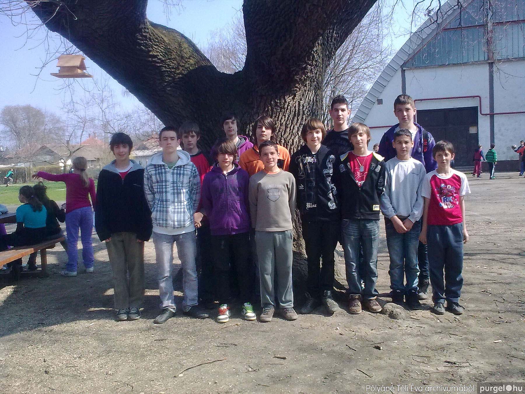 2011.03.28. Körzeti foci diákolimpia - PÓLYÁNÉ TÉLI ÉVA archívumából