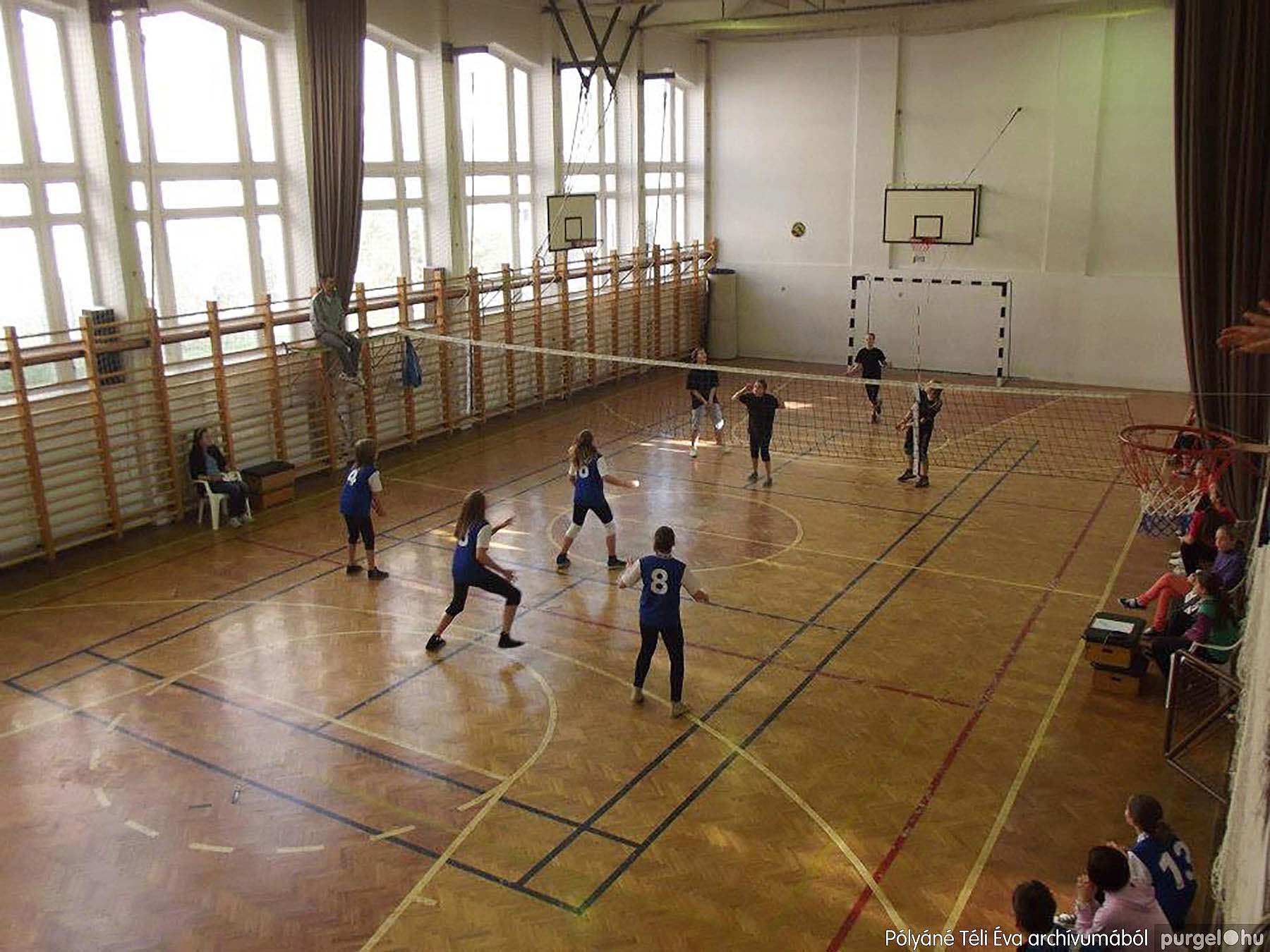 2012.11.20. SZTE röplabda verseny - PÓLYÁNÉ TÉLI ÉVA archívumából